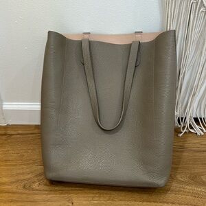 Cuyana Leather Tote